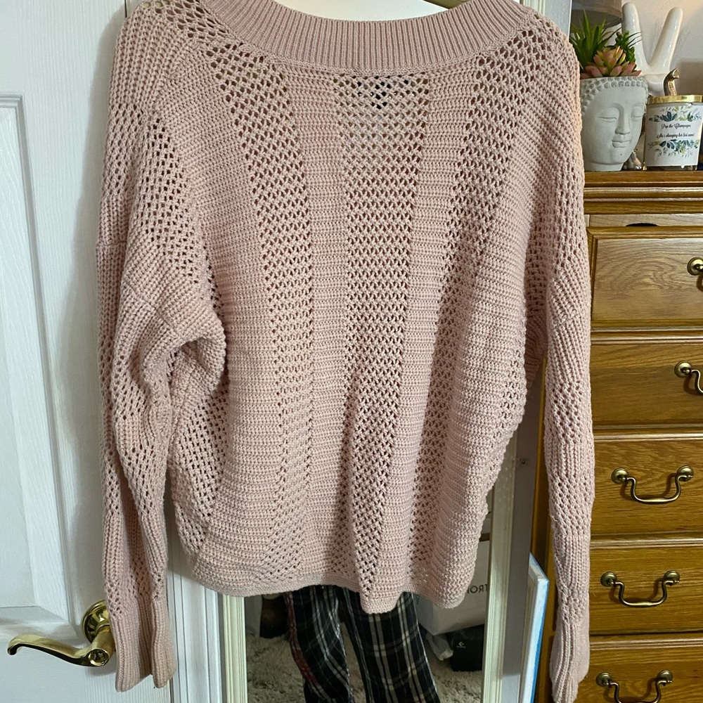 Express Sweater - Picture 2 of 3